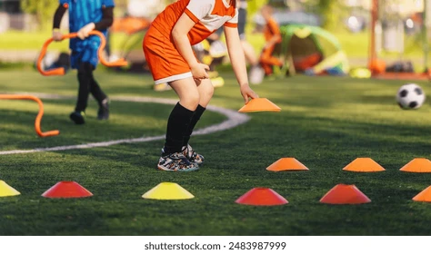 辽宁男篮在CBA杯赛中遭江苏逆转，杨鸣指出防守和心态问题，赛后将迎战NBL合肥狂风。