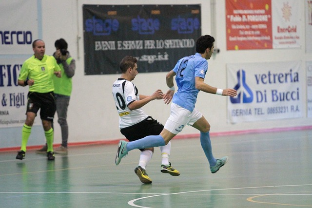 围配合打破 围配合打破