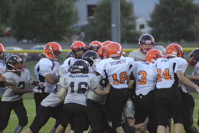 广泛讨论 广泛讨论